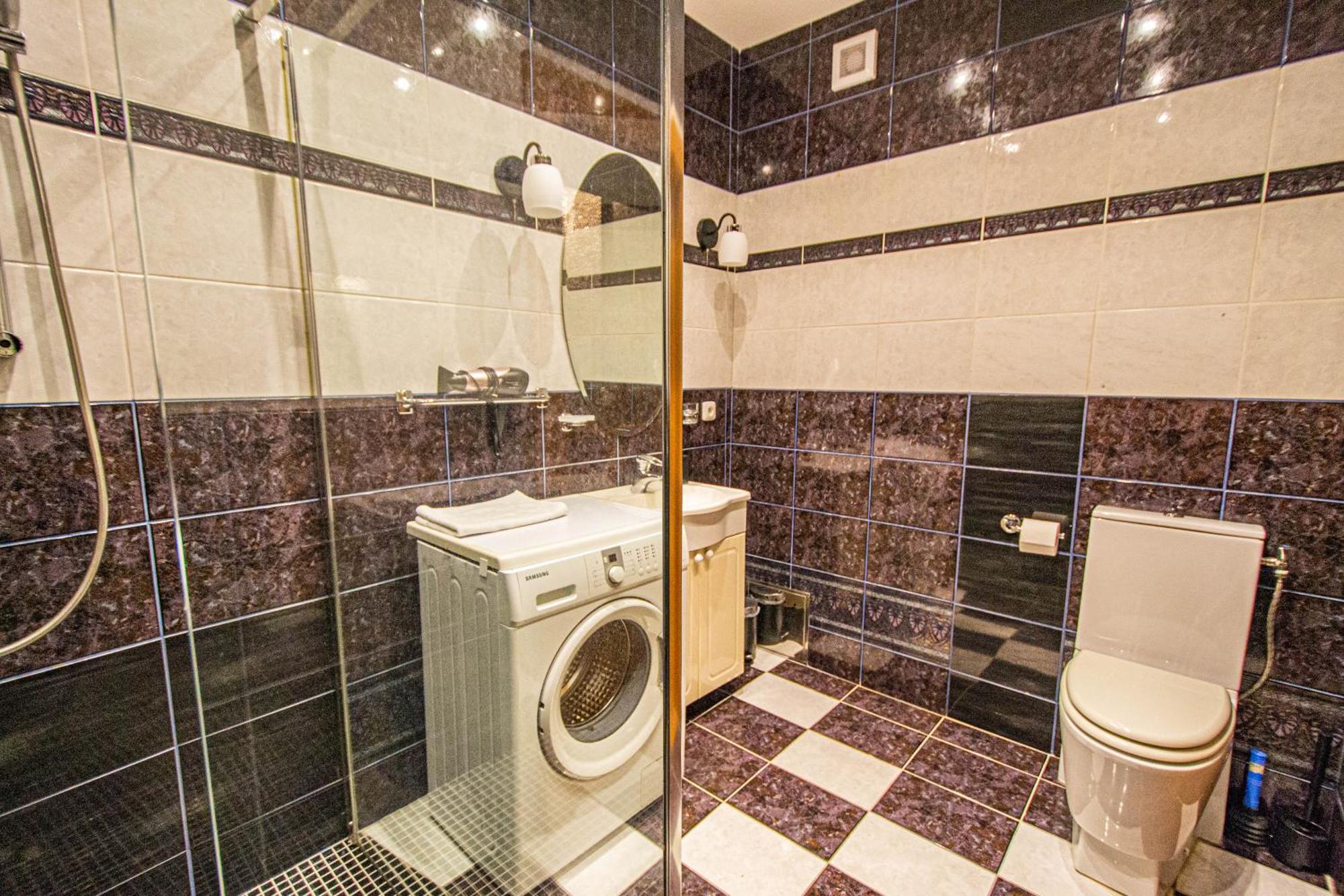Main Prague Square Apartments Sauna And Fireplace Экстерьер фото