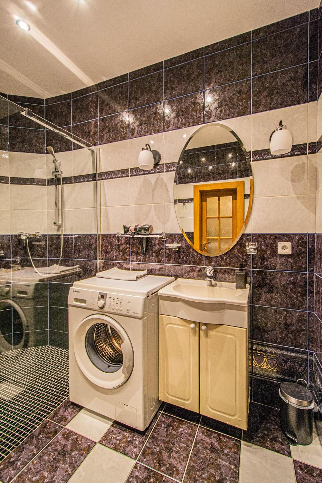 Main Prague Square Apartments Sauna And Fireplace Экстерьер фото